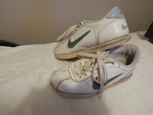 Nike Cortez Women's 6.5 Tennis Shoe 