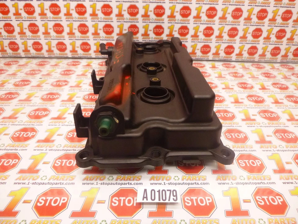Cubierta de válvula lateral derecha Nissan Xterra 2005-2015 4,0 L 13264-EA200 OEM Foto 3 de 4
