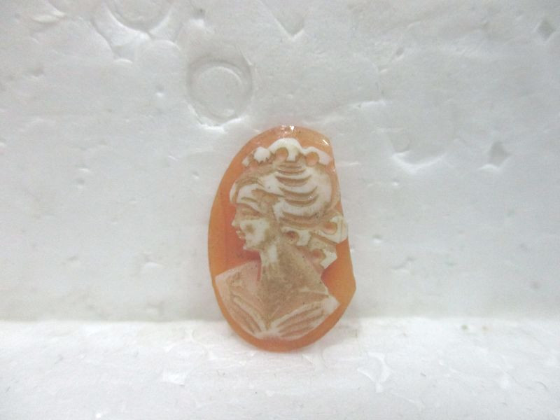 Camé Coquillage Véritable - Bijou De Type Cameo - Occasion (état Porté)