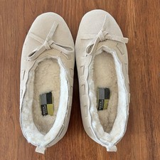 Daniel Green Vintage Made in USA New in Suede Women's Slippers size 6 No Box