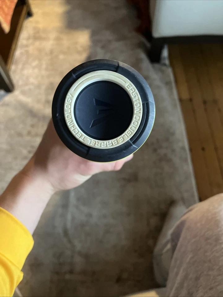 2026 Easton Dub (-8) USSSA Baseball Bat - 31”-23oz (31/23) Drop 8 - Image 3 of 4