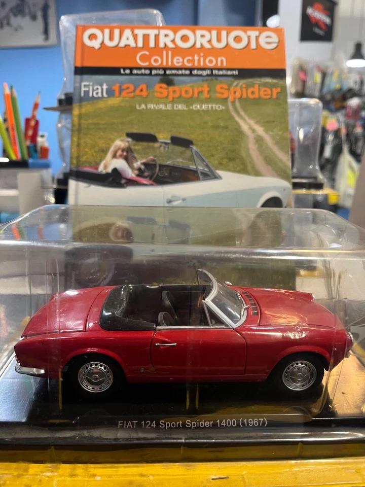 Fiat 124 Sport Spider 1400 1967 - Quattroruote Collection 1:24 - Immagine 2 di 4