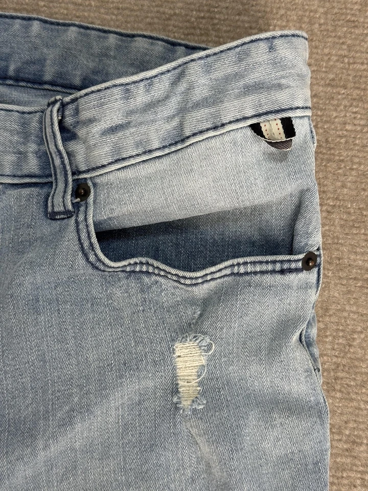 Pantalones Cortos American Rag Cie Para Hombres 32 Lavado Ligero Moto Motociclista Denim Dobladillo Crudo Envejecido Foto 3 de 4