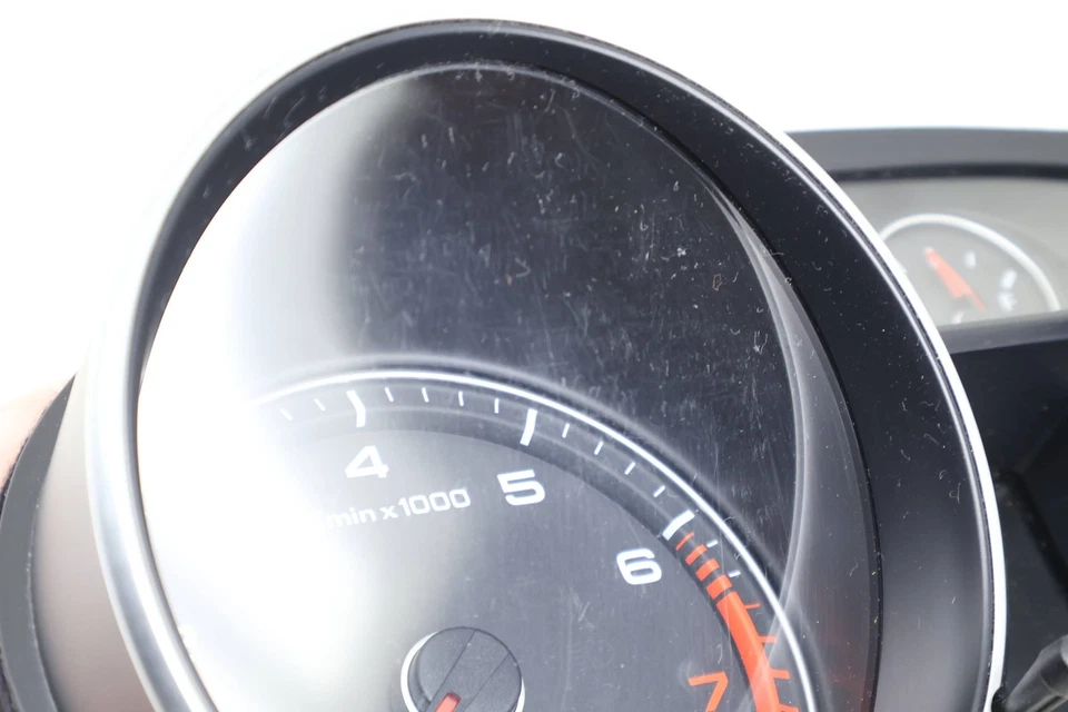 2013-2015 AUDI TT - Instrument Cluster / Speedometer 8J0920990S - Image 3 of 4