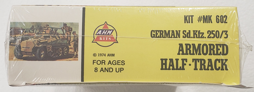 AHM SdKfz 250/3 Half-track factory sealed 1/40th Scale - Read Description - Picture 3 of 3
