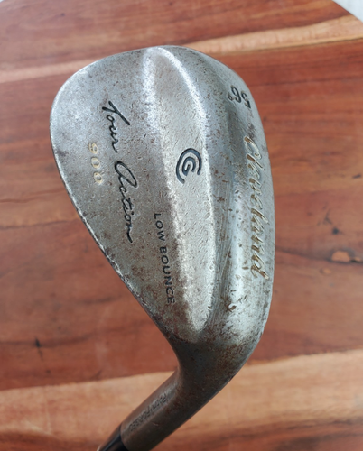 Club Cleveland Tour Action 900 BRZ – Sand Wedge 56° – Tige Acier Droite – 35 Pouces