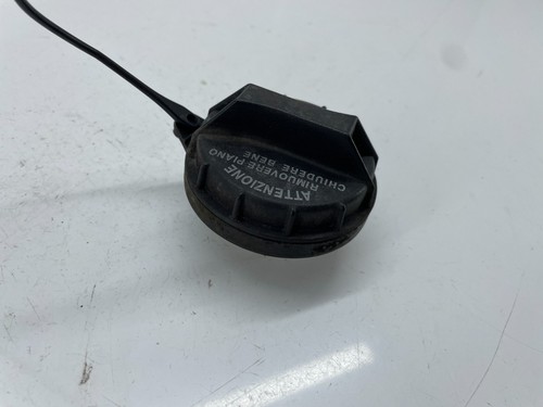 KIA PICANTO MK1 FUEL FILLER CAP LID COVER TOP 1.0 PETROL 07-11๐ - Picture 7 of 12