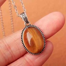 Tiger Eye Gemstone Pendant Necklace Short Oval Collarbone