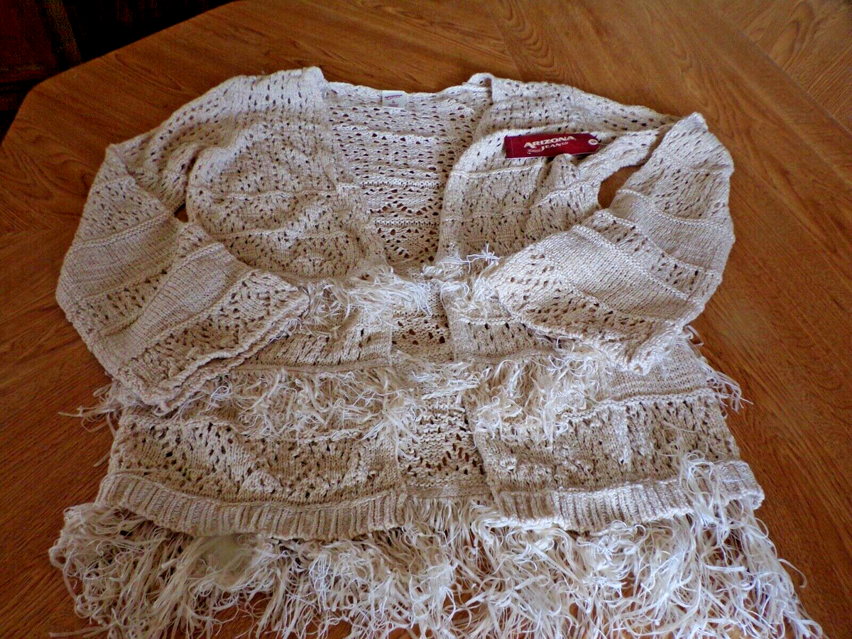 Girls Size 14 Arizona Crochet Long Sleeve Fringe Shrug, Bolero