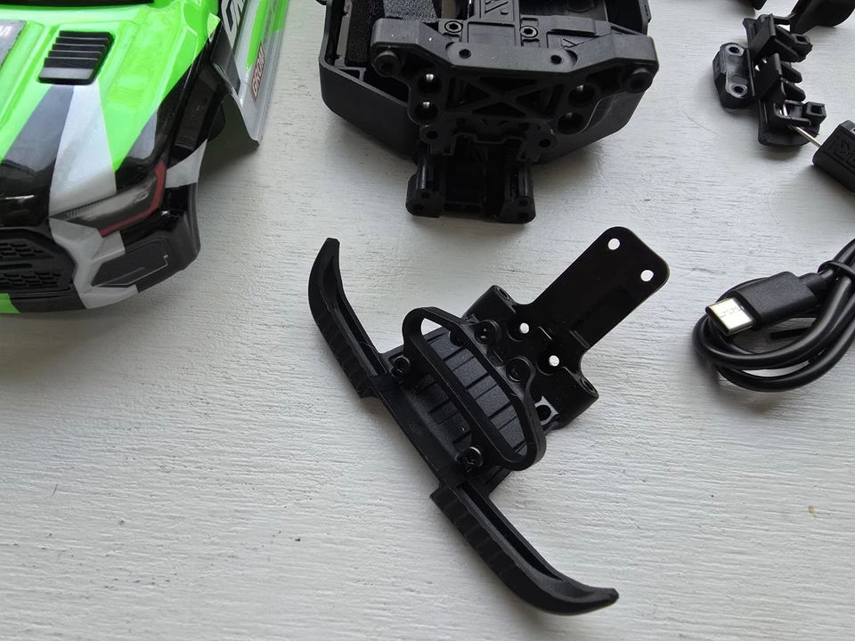 Arrma Granite Grom 1/16 Chassis, Body, And Misc Parts - Image 4 of 4