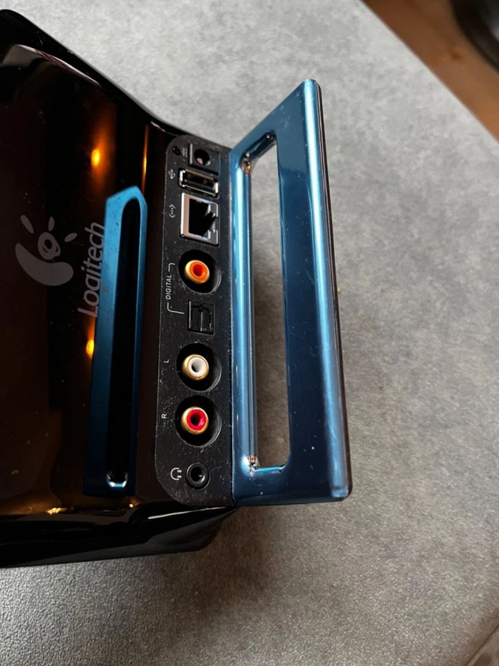 Logitech Squeezebox Touch WLAN Musikplayer Lyrion - Bild 4 von 4