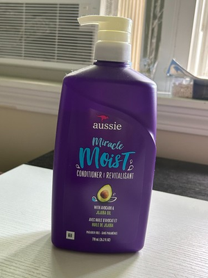 #ad #ad aussie miracle moist conditioner $15.00