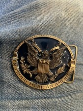 - Belt Buckle I m Proud To Be A American 1981 Vintage Eagle Flags