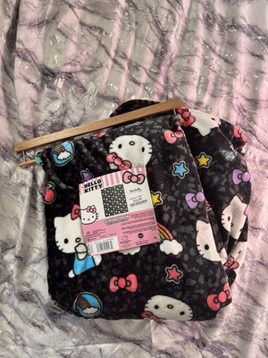HELLO KITTY Soft Plush Throw Blanket  Rainbow Clouds Stars Kitty Bows Black New 