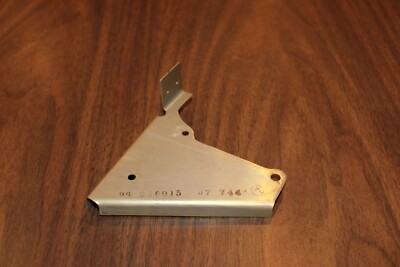 Beechcraft P/N 96-910015-37 Baffle Support