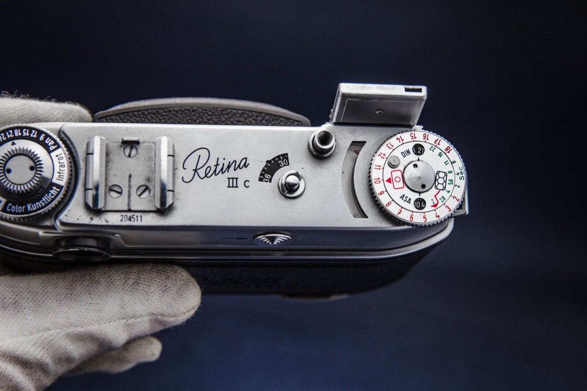 Le Kodak Retina IIIcL' Atelier de Jean-Pascal, passionné de photographie et de peinture