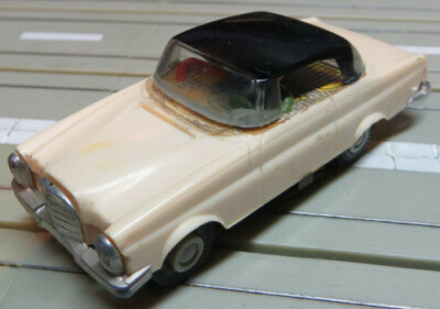Faller AMS 4858 -- Mercedes 300 SE Coupe, 1960's Toy #EBS133