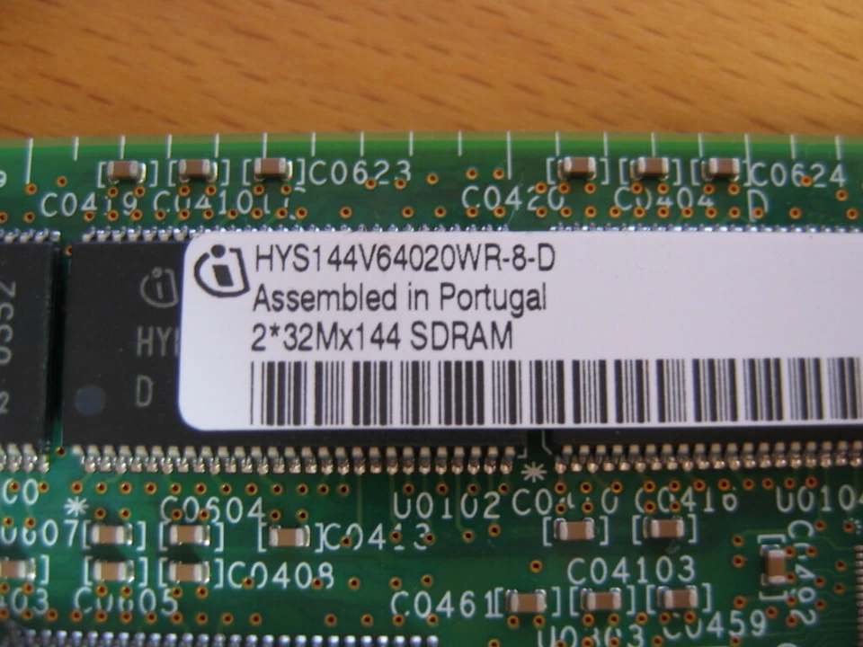 Sun Microsystems 501-7386-01 Infineon Memoria RAM 1GB HYS144V64020WR-8-D - Immagine 4 di 4