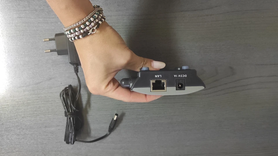 Belkin F5D6130 Wireless Access Point 802.11b/11 Mbps - Immagine 3 di 3