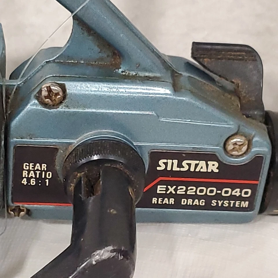 Lote de 6 carretes giratorios de pesca vintage para piezas y nuevo Eagle Claw Sailor Foto 3 de 4