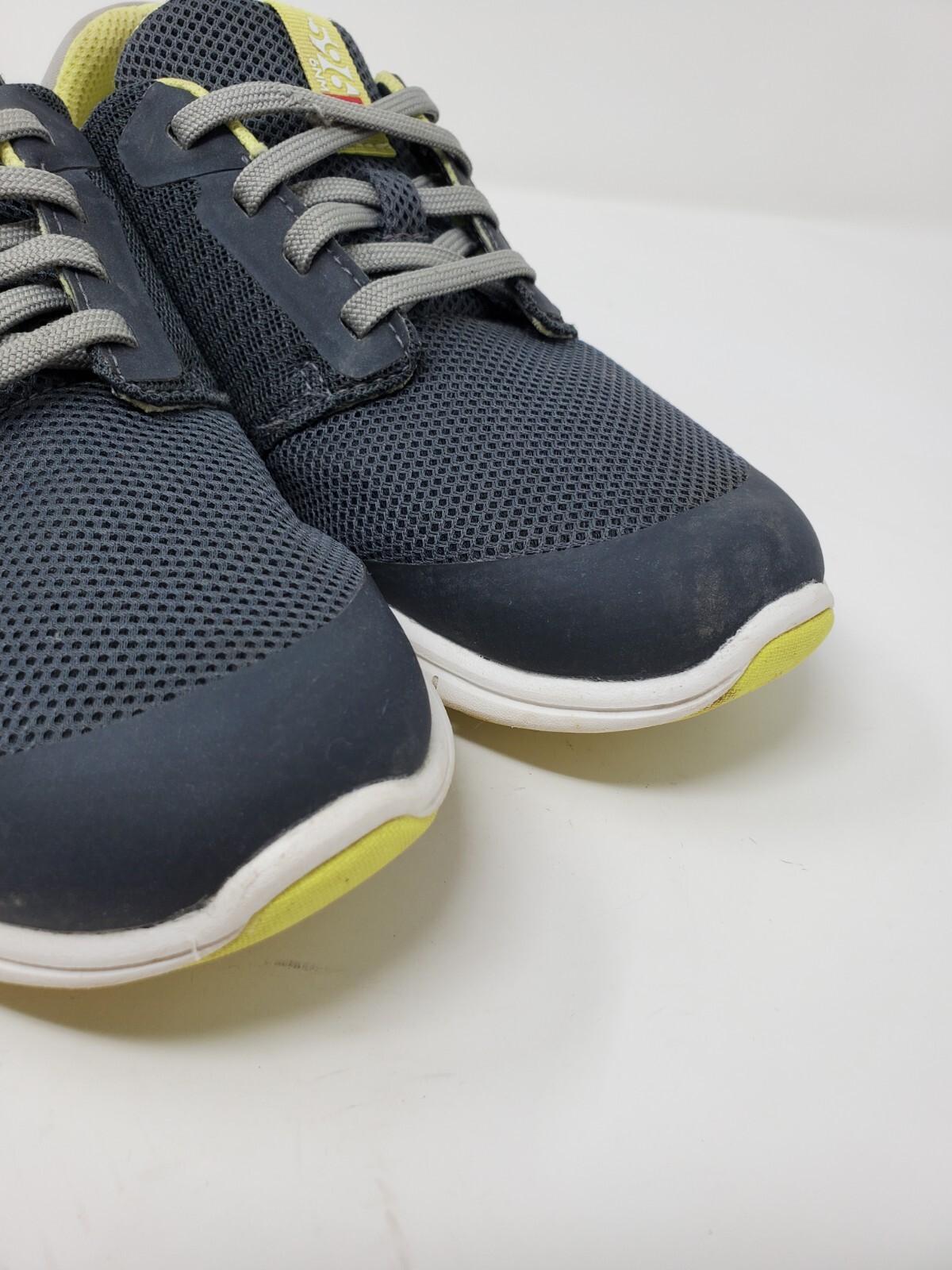 Helly Hansen Gray Feathering Lightweight Trainer … - image 3