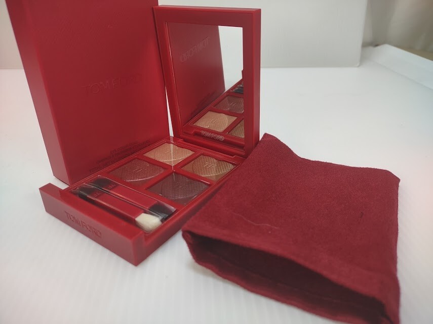 TOM FORD Love Collection Eye Color Quad, 04 HONEYMOON Full