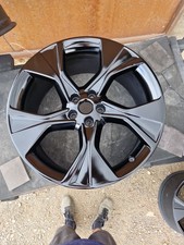 GENUINE NEW JAGUAR F-TYPE STYLE 5102 20" FRONT ALLOY WHEEL 9J
