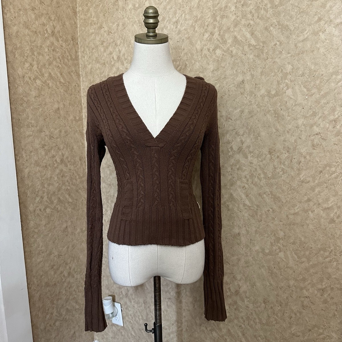 VTG Y2K 2000s Rare Brown Cable Knit Hooded V-neck Fitted Sweater