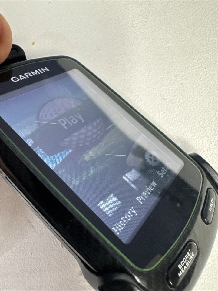 Garmin Approach G6 Handheld Touchscreen Golf Course GPS With Clip & Box - Image 4 of 4