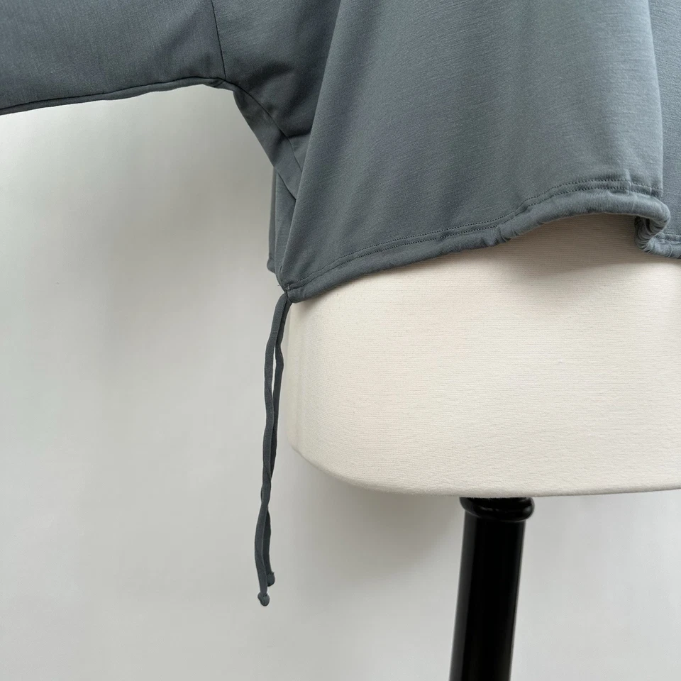 Nuevo con etiquetas Top Athleta Cool Down Plus 1X Bali Verde Corbata Cintura Suave Corte Manga Larga Foto 4 de 4