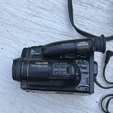Sony Handycam CCD-TR7 Hi8 Video8 8mm Video Camera charger working