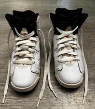 Youth Size 3.5Y - Jordan 6 Retro