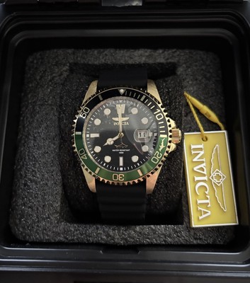 Invicta Men's Pro Diver Shark 43mm Watch 47168