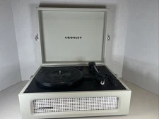 Crosley Voyager Portable Bluetooth Vinyl Record Player Built-in Speakers Tested!