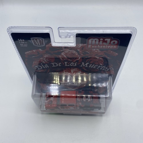 M2 Machines 31500-RZ02 E 1973 Chevrolet Cheyenne 10 Pick Up Truck 1:64 Orange