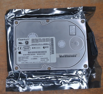 3.5'' IDE Hard Drive 30GB Apple HDD Fireball 1ct 15