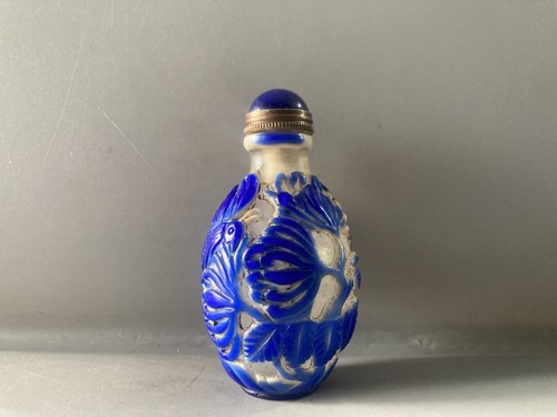 Chinese Blue Clear Glaze Beautiful Carving Flower Bird Statue Snuff Bottle Art - Picture 7 of 9
