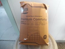 UTOPIA BEDDING QUILTED DOWN ALTERNATIVE PREMIUM COMFORTER KING WHT OPEN BOX BAG