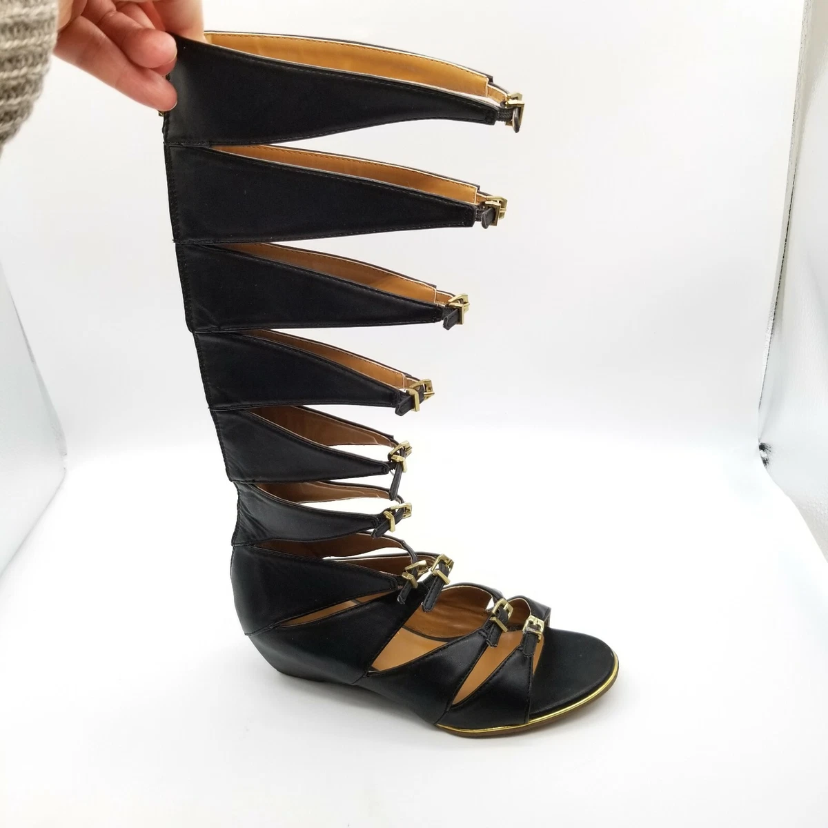 report gladiator sandals