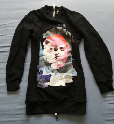 Versus Verace Damen Longpullover Grafik Reißverschluss Größe S guter gebrauchter Zustand