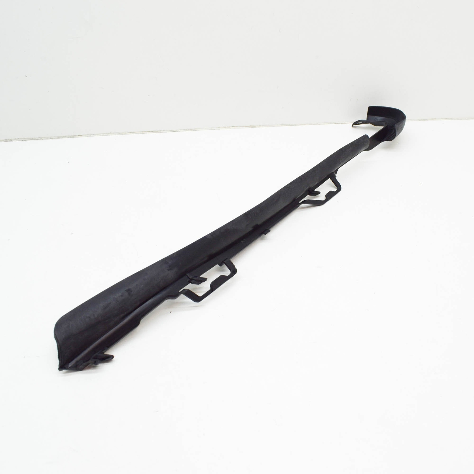 MB GLE W166 Front Right Headlight Housing Gasket A1668260291 OEM  