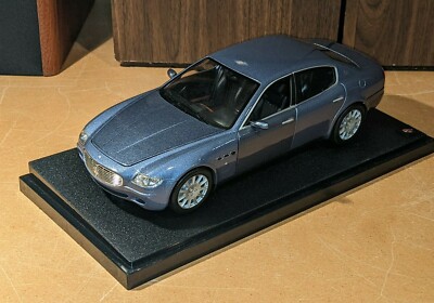 Hot Wheels 1/18 Scale Die Cast Maserati Quattroporte HW Metallic