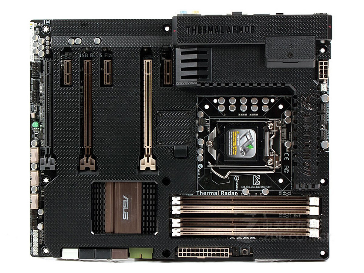 ASUS - Asus Z77 TUF SaberTooth マザーボード ASUS Debuts the SABERTOOTH Z77 Motherboard | TechPowerUp