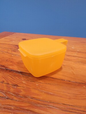 Tupperware #5338 Orange Forget Me Not Square Hanging Cheese Storage Keeper
