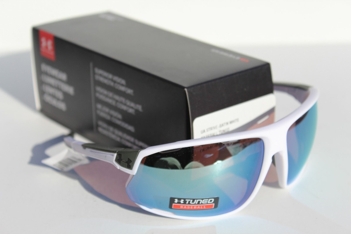 Under Armour UA STRIVE White Women\'s Sunglasses Under Armour Sunglasses UA-DOMINATE WWK/W1 main image 2