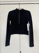 Black Swiftly Tech 1/2 Zip. Size 8