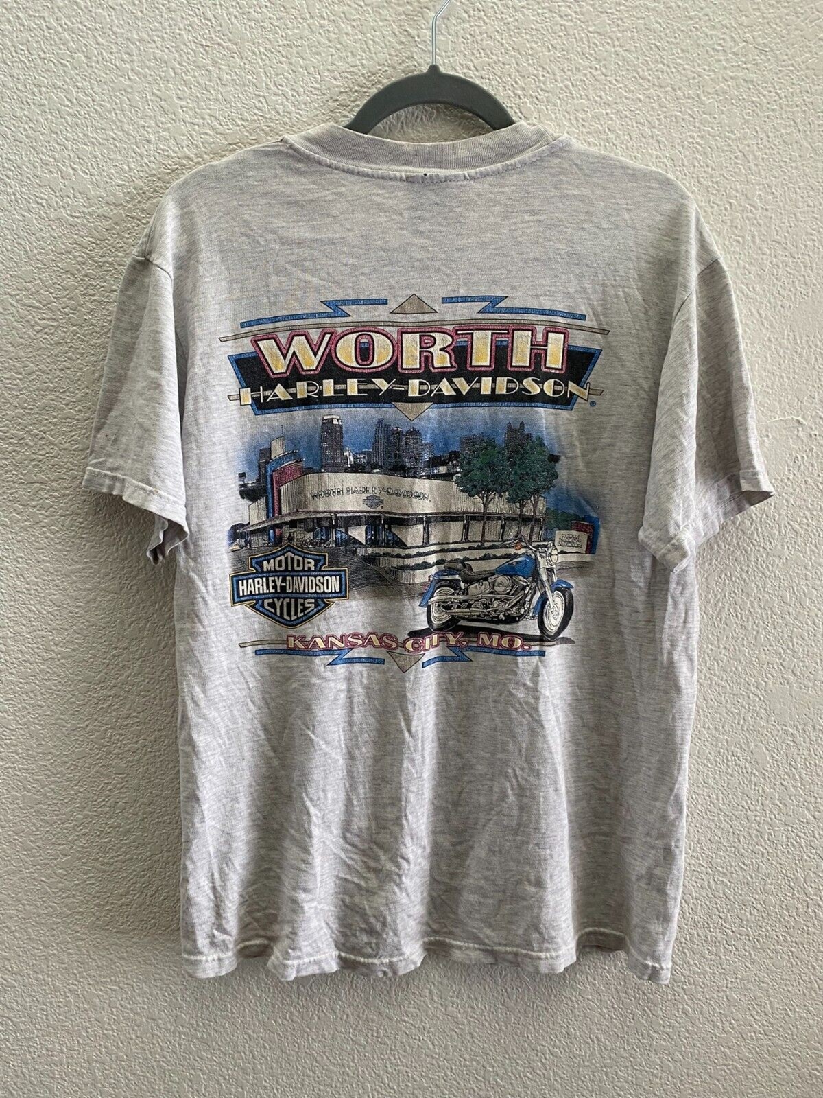 ALTRA T shirt media vintage Worth Harley Davidson Motorcycles Kansas City Hanes Beefy