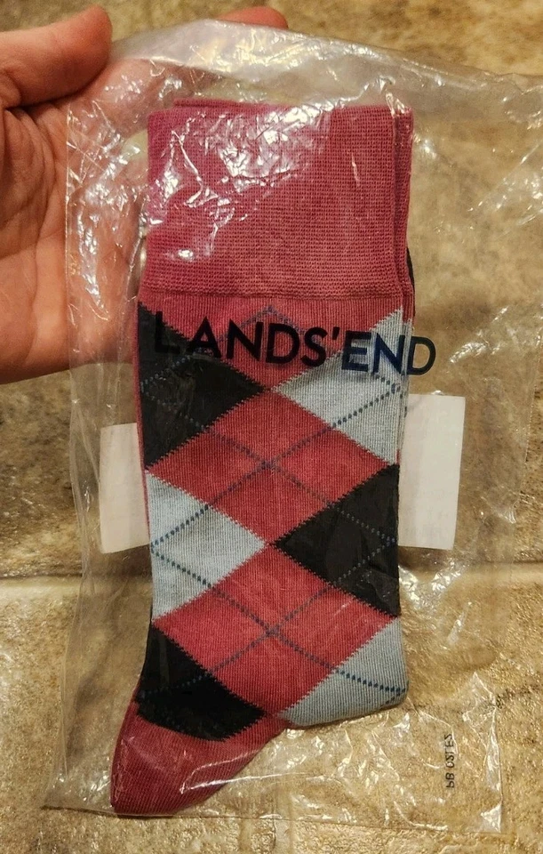Lands End 正装袜男式全新,1 双 SKU 4897717 丰富 Fuchsi Argyle 颜色 — 第 4/4 张图片
