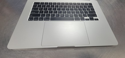 2025 Macbook air m4 chip 15in 256gb ssd 16gb ram - FAST SHIPPING - Picture 5 of 5