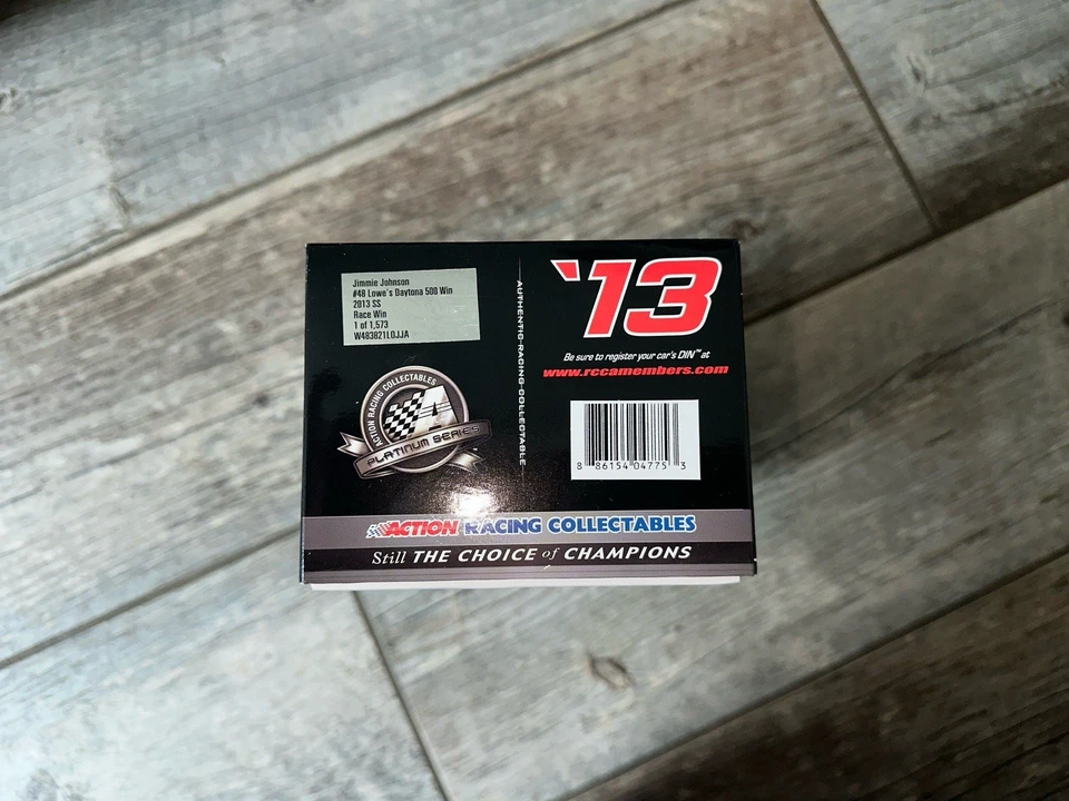 Литая модель NASCAR Джимми Джонсона No48 Lowe's Daytona 500 2013 победитель гонки SS 1:24 - Изображение 4 из 4